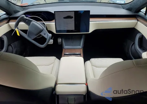 2022 Tesla Model S из США, поврежденный, VIN 5YJSA1E59NF491984